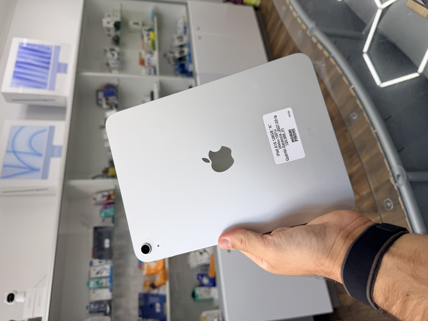 Apple iPad A16 128 GB Wifi, Újszerű állapot – a konkrét eladó készülék fotója