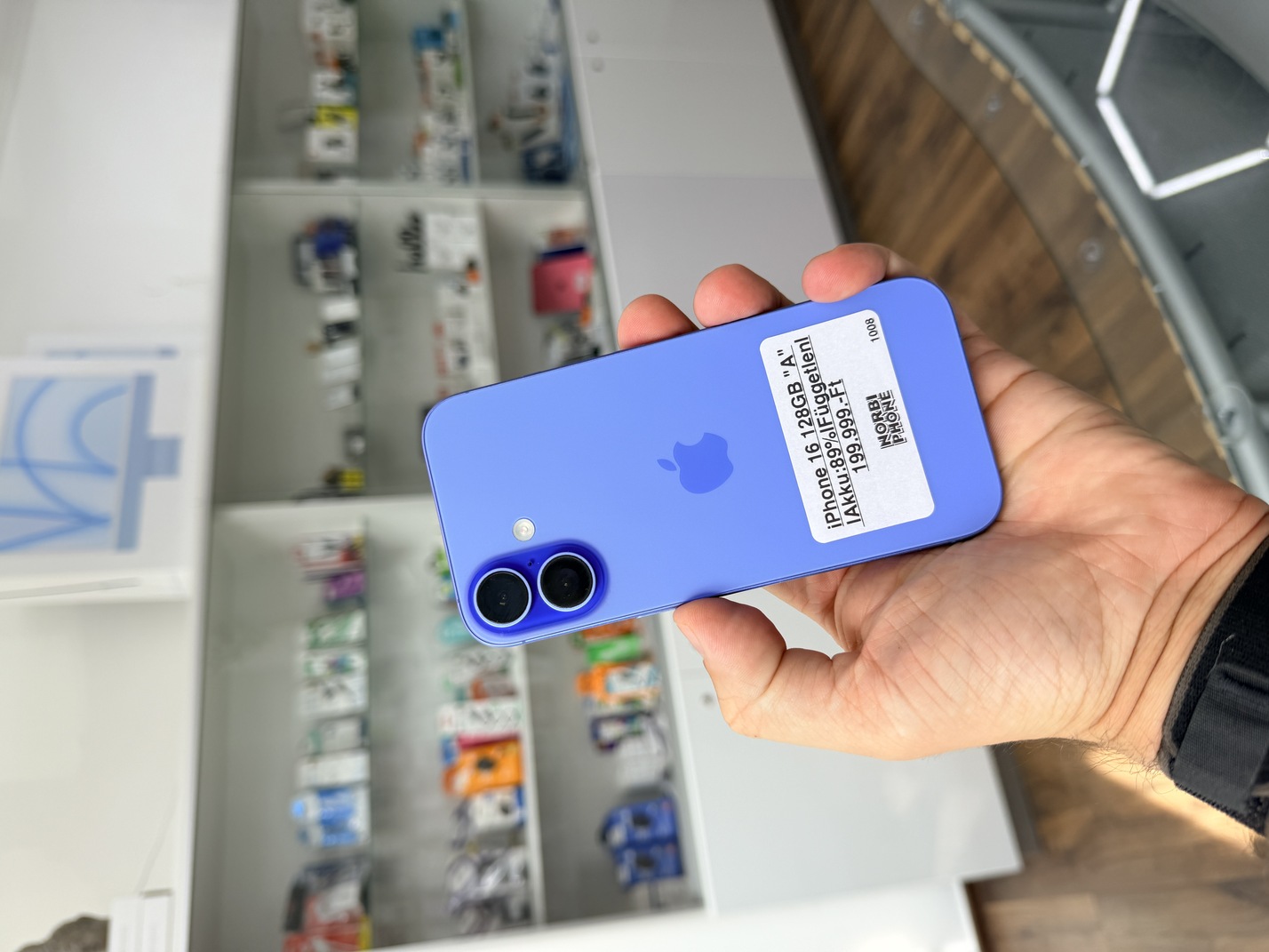 iPhone 16 128 GB