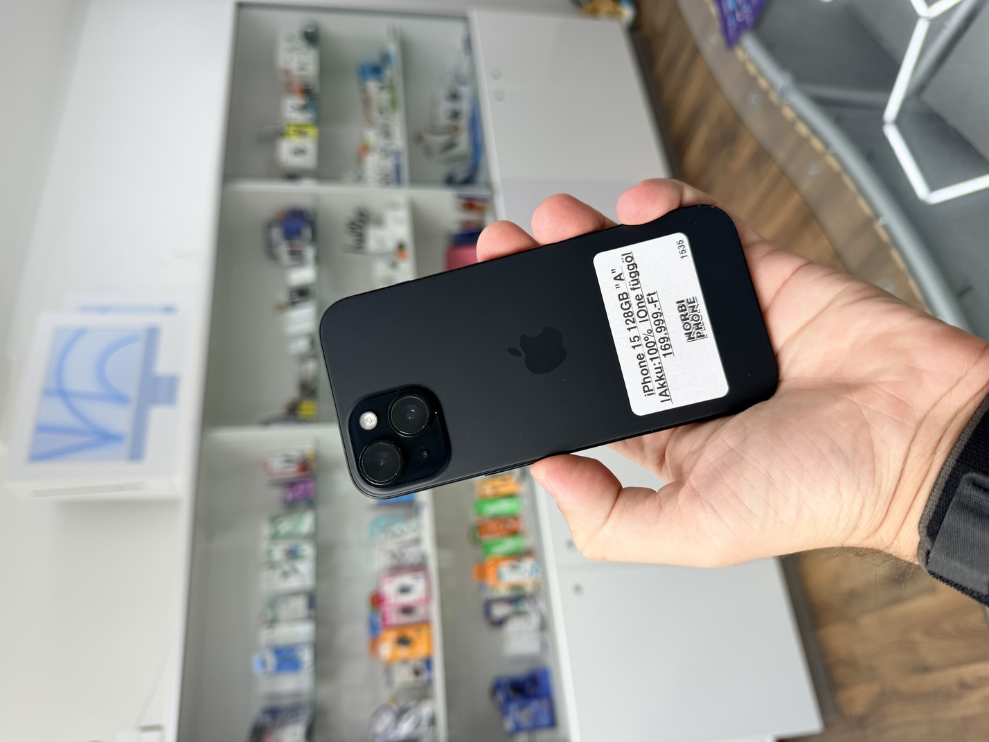 iPhone 15