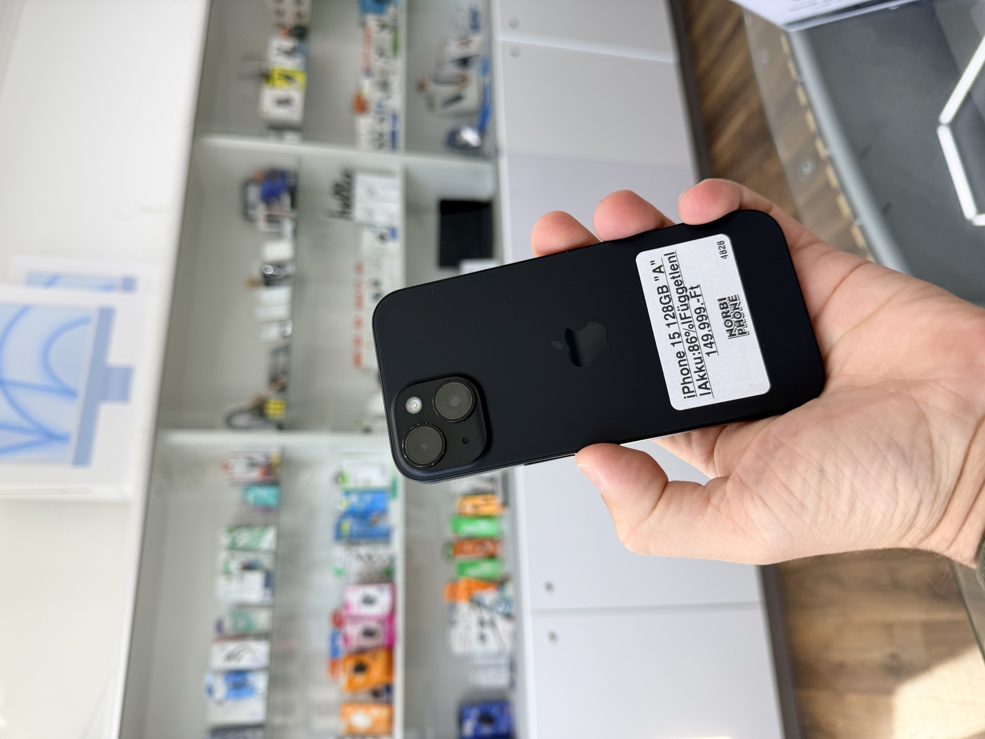 iPhone 15 128 GB