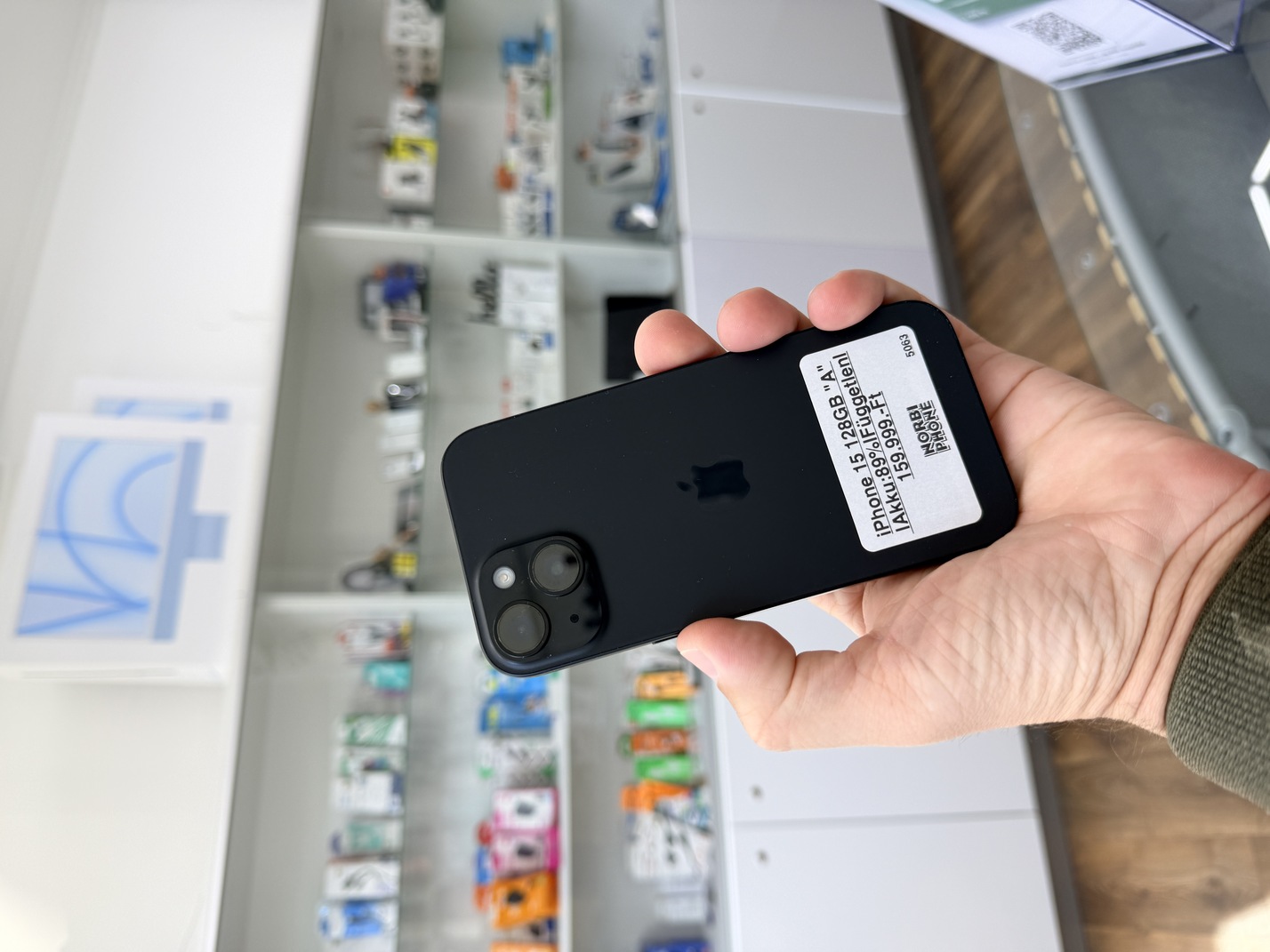 iPhone 15 128 GB