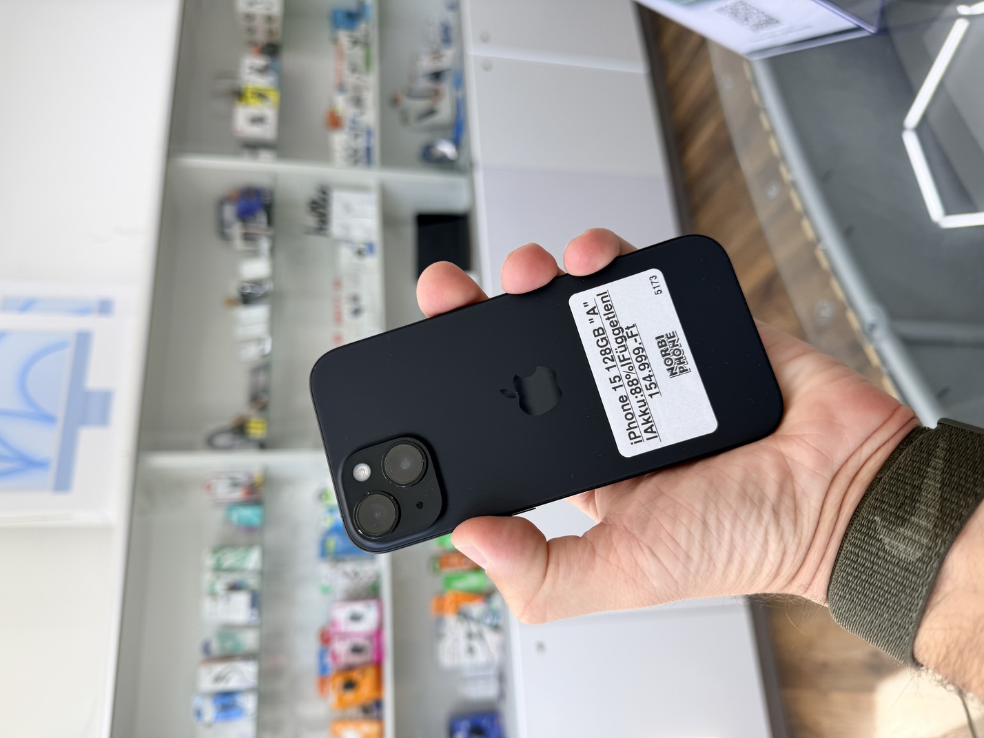 iPhone 15 128 GB