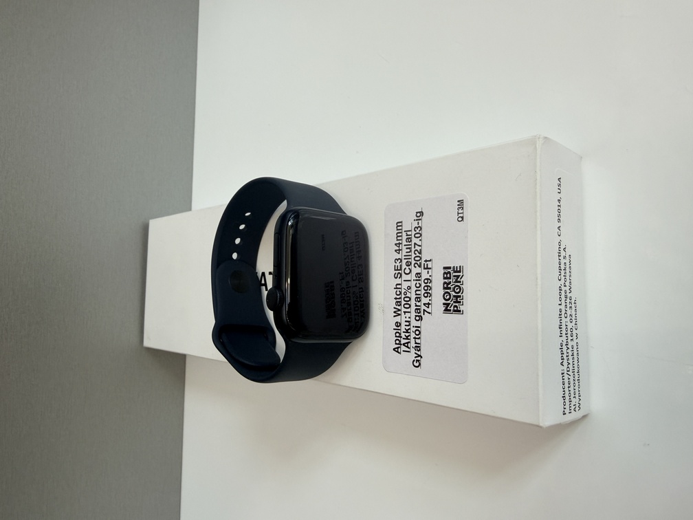 Apple Watch SE 3 44mm Cellular