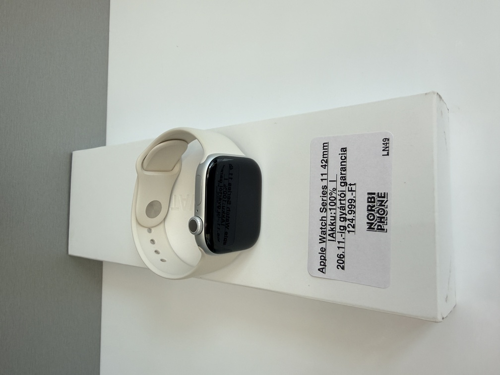 Apple Watch Series 11 42mm